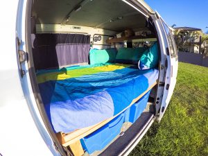 Van aménagé - latéral